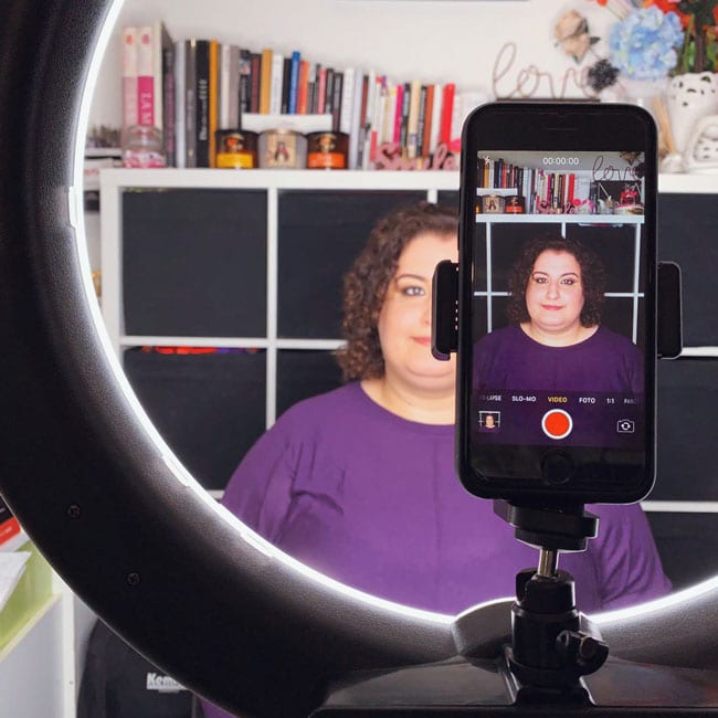 Laura Portomeo Make Up Artist Video